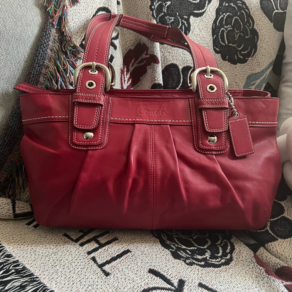 Coach Outlet Shoulder Bag